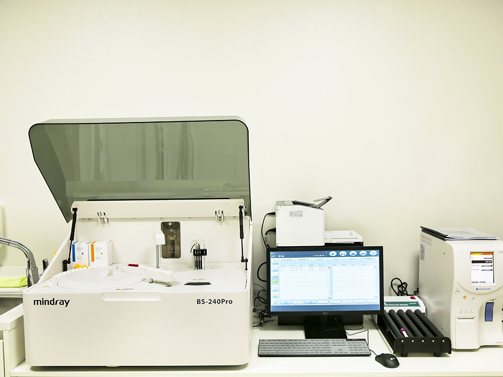 진단검사실 혈액분석기